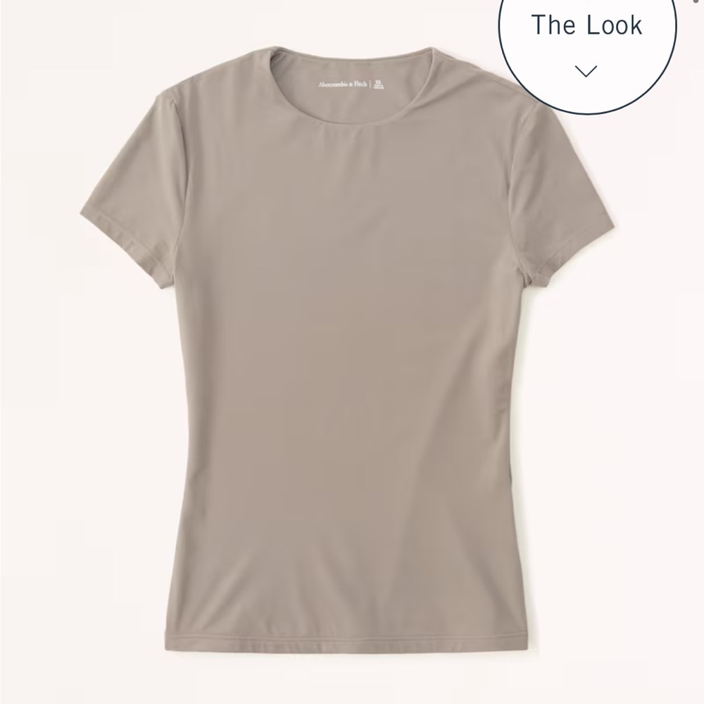 Soft Matte Seamless Tuckable Baby Tee